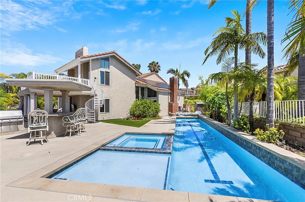4 bed, 3.5 bath, 3415 sqft, $8,500 — Photo 3