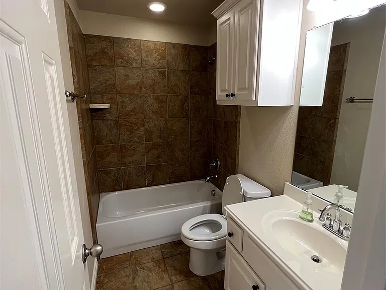 5503 Baby Blue Ln — Photo 29