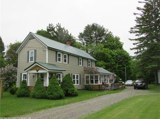 9 Willard St, Houlton, ME 04730