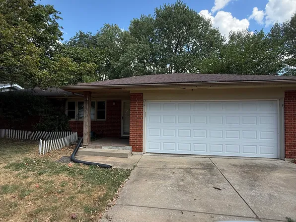 2464 S Clay Ave, Springfield, MO 65807