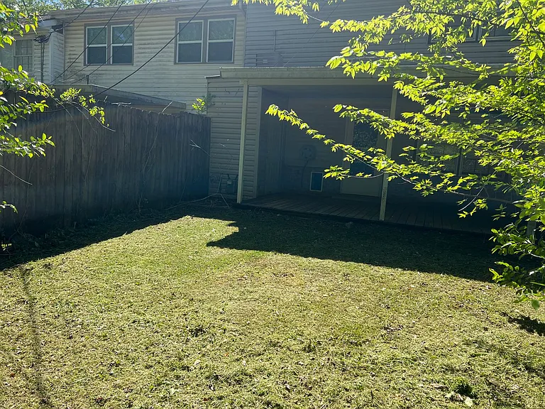 540 Oak Meadow Ln — Photo 18