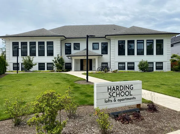 Harding School- Wynooski, 601 S Wynooski St #100, Newberg, OR 97132