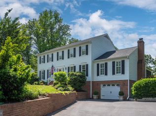 212 Camden Dr, Fredericksburg, VA 22405