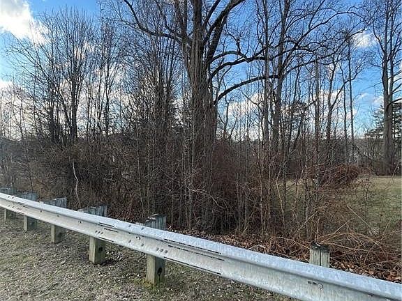 2nd image of 3570 Teays Valley Rd