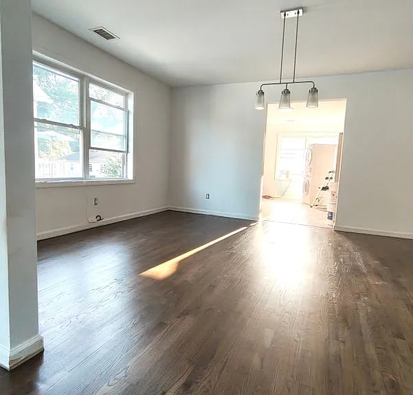 201 Truman Ave — Photo 5