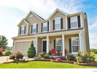 719 Stonewood Bend Dr, Lake Saint Louis, MO 63367