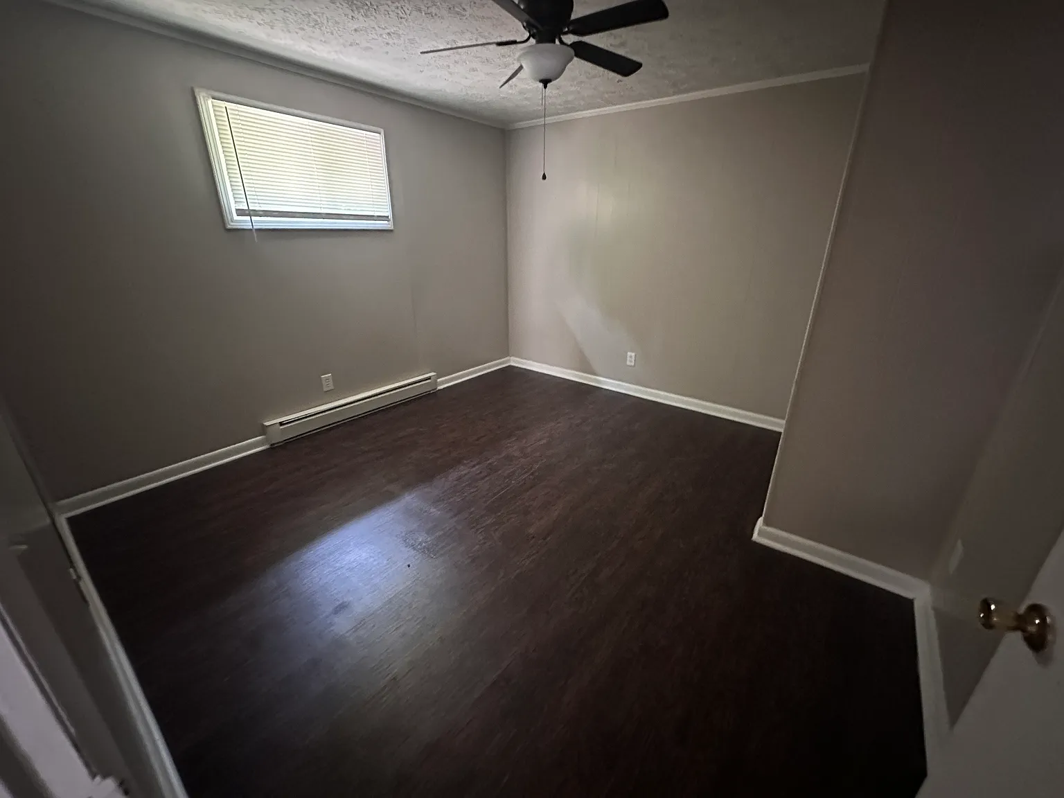 2 bed, 800 sqft, $900 — Photo 3