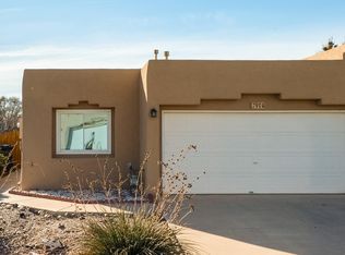 7904 Minge Rd NW, Albuquerque, NM 87120