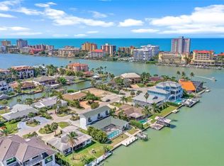 287 Trade Winds Ave, Naples, FL 34108