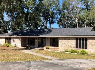 6332 Whispering Oaks Dr W, Jacksonville, FL 32277