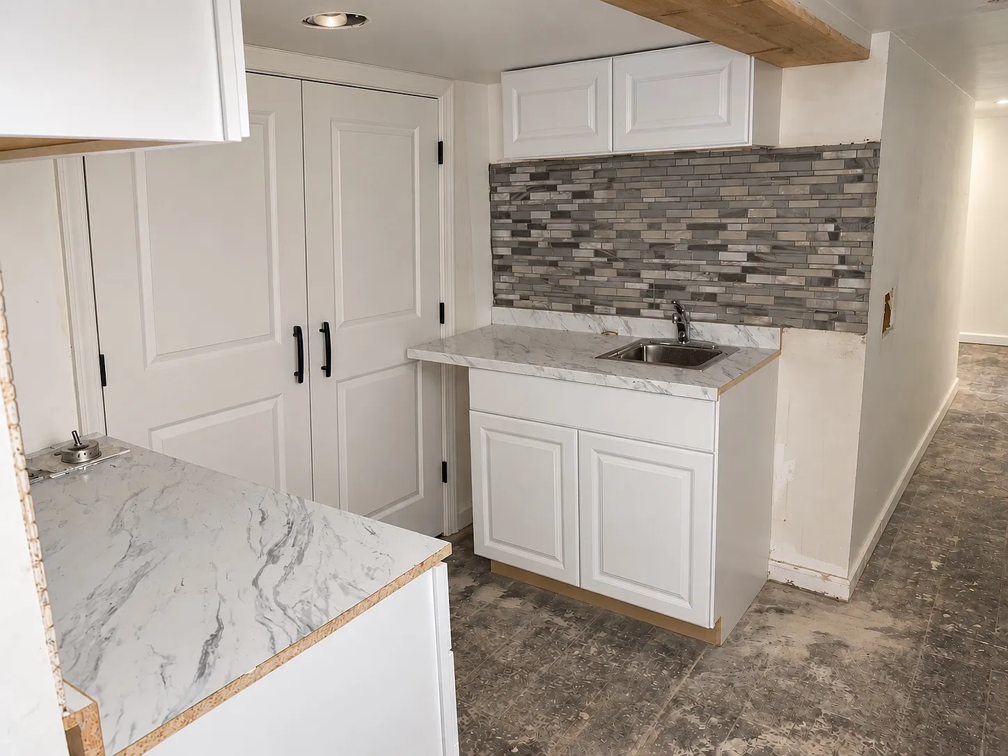 Studio, 450 sqft, $950 — Photo 2