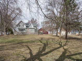 5811 19th St NW, Rochester, MN 55901