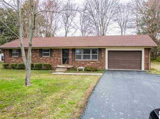 6350 Greenbrae Dr, Paducah, KY 42003