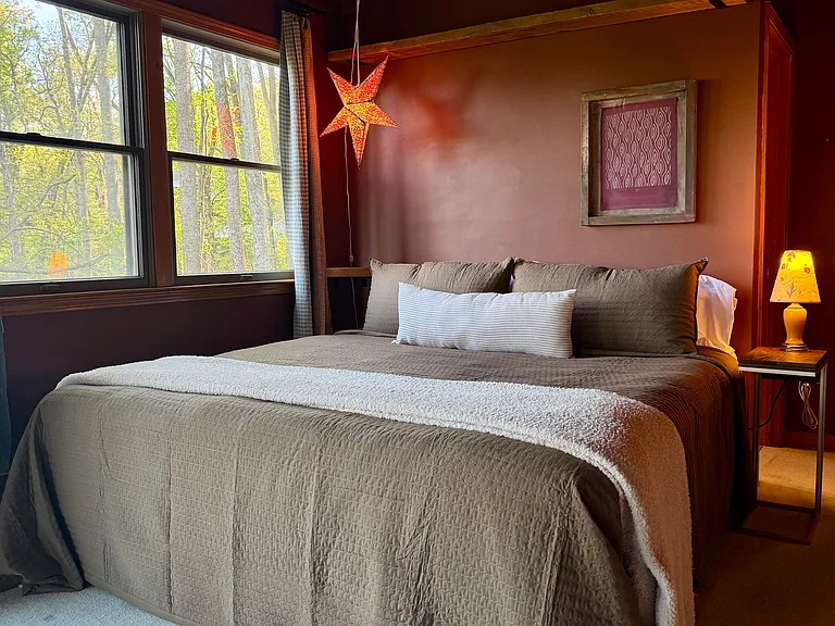727 Town Mountain Rd — Photo 15