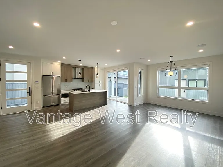 867 Morrison Ave #4 — Photo 12