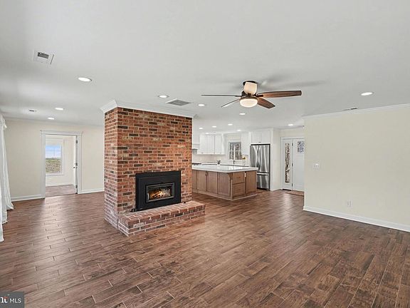 5th image of 11080 Dutch Hollow Rd