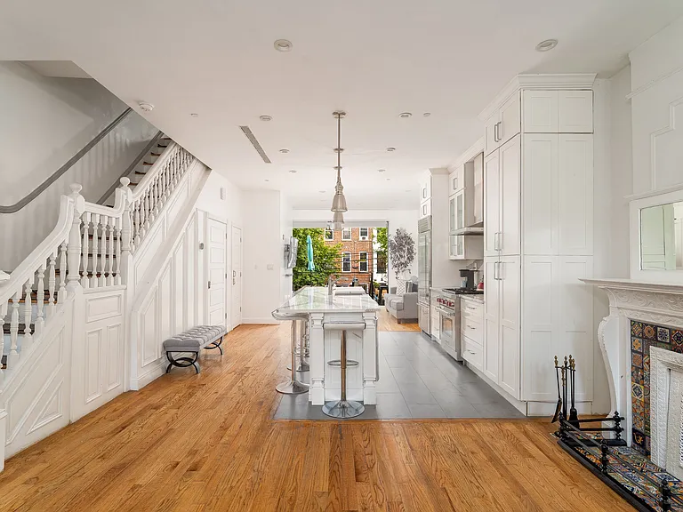 616 Mac Donough St #2 — Photo 3