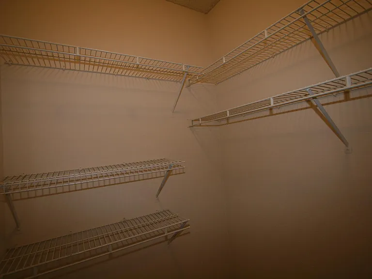 3637 Clarington Ave #113 — Photo 32