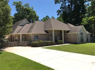 157 Indian Trace Blvd, Madisonville, LA 70447