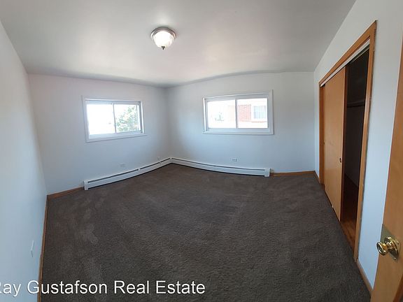 5th image of 137 50th Ave APT 2W
