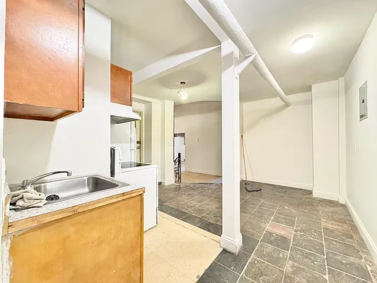 Rented by Skyward | media 40