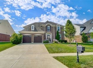 282 Woodstream Dr, Springboro, OH 45066
