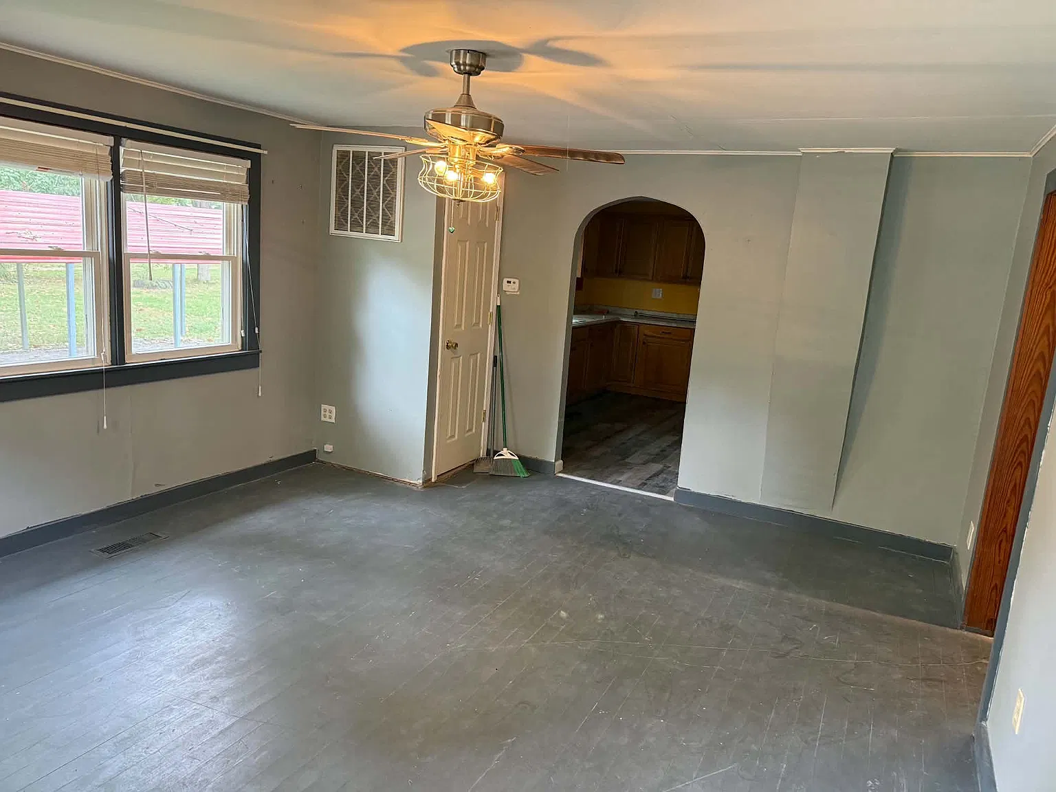 2 bed, $850 — Photo 4
