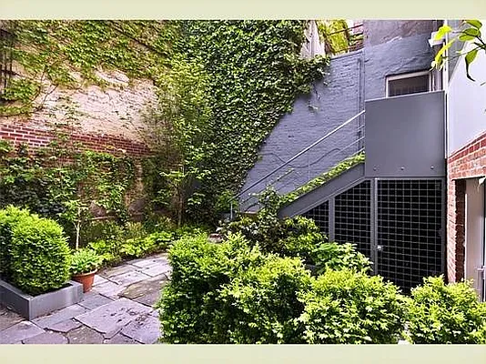 Sold by Stribling | media 20