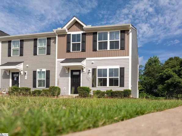 545 Hampton Townes Dr, Greenville, SC 29617