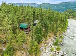 11478 River Bend Dr, Leavenworth, WA 98826