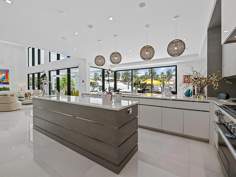 401 Lido Dr — Photo 21