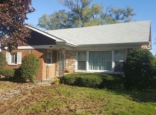 6803 N Kedvale Ave, Lincolnwood, IL 60712