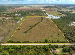 Gateway Ln, Labelle, FL 33935