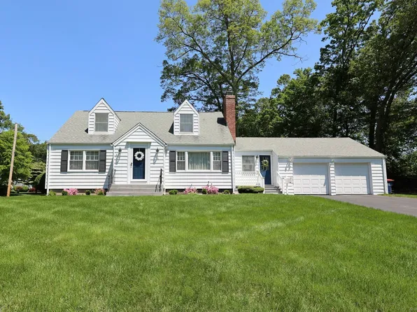 110 Cottage Street, Trumbull, CT 06611