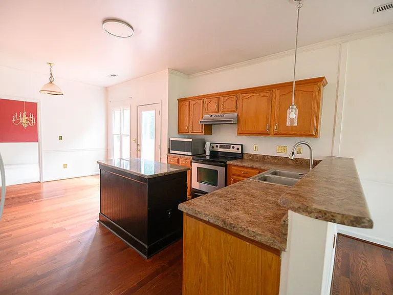 3325 Timberwolf Ave — Photo 16