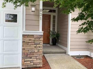 831 E Cedar St, Sequim, WA 98382