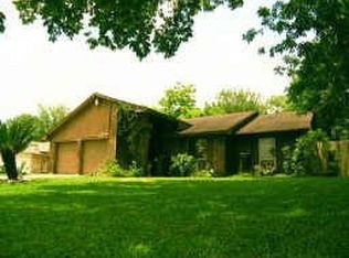 7118 Woodsman Trl, Houston, TX 77040