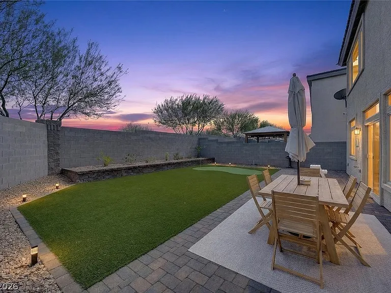 10446 Emerald Rye St — Photo 34