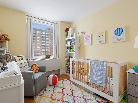 3rd image of 217 E 96th St APT 29F