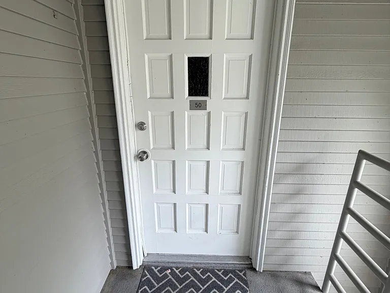 17112 NE 45th St #50 — Photo 3