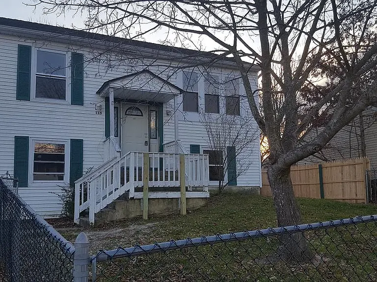 115 Village Dr — Photo 1