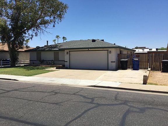 3rd image of 1045 E Emerald Ave