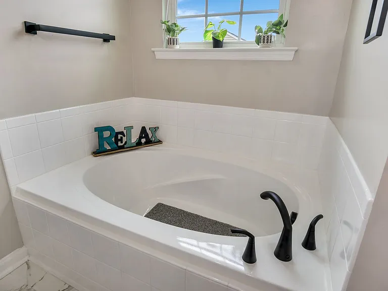 10868 White Dogwood Dr — Photo 28