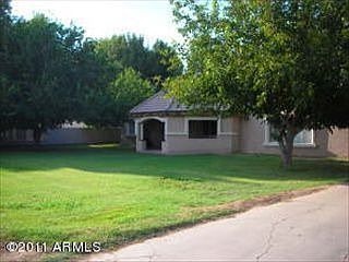 1st image of 10424 W Mulberry Dr