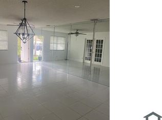 6120 SW 19th St, Pompano Beach, FL 33068