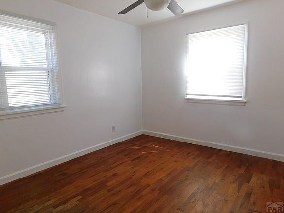 5th image of 803 Jackson St