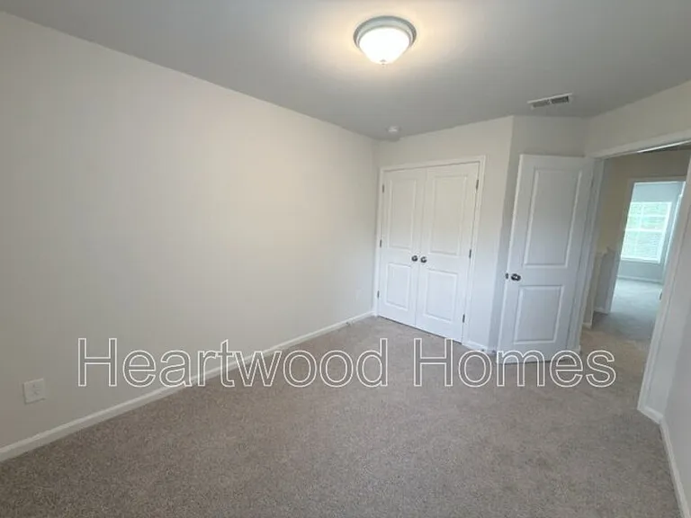 807 Coburg Ln — Photo 22