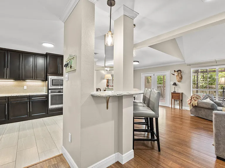 43 Hickory Oak Dr — Photo 26