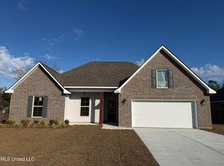 10061 Patrick Dr, Gulfport, MS 39503
