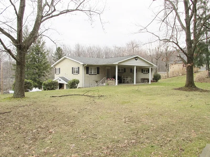 249 Mountain View Rd photo 1